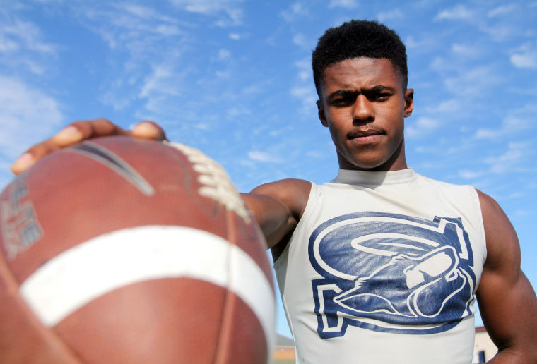 Shoemaker junior cornerback Dwayne Williams
